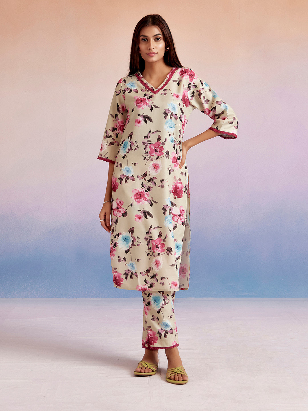 JAIPURI FLORAL  STRAIGHT KURTA  AND SET WITH PANT