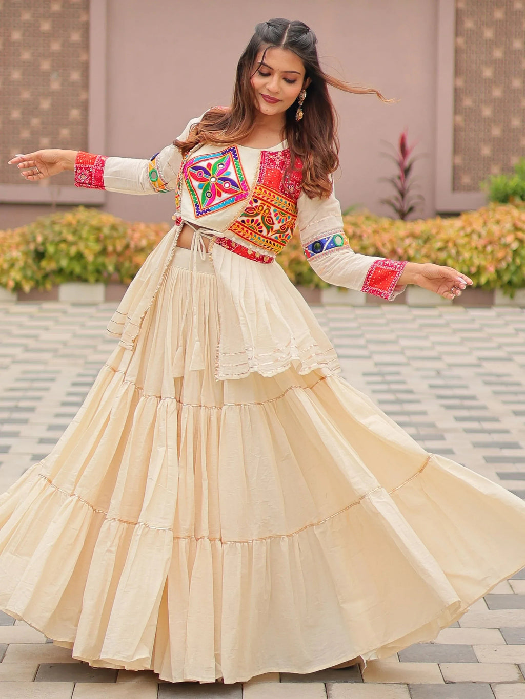 Timeless Cream Gamthi Work Navratri Wear Lehenga Choli With Koti