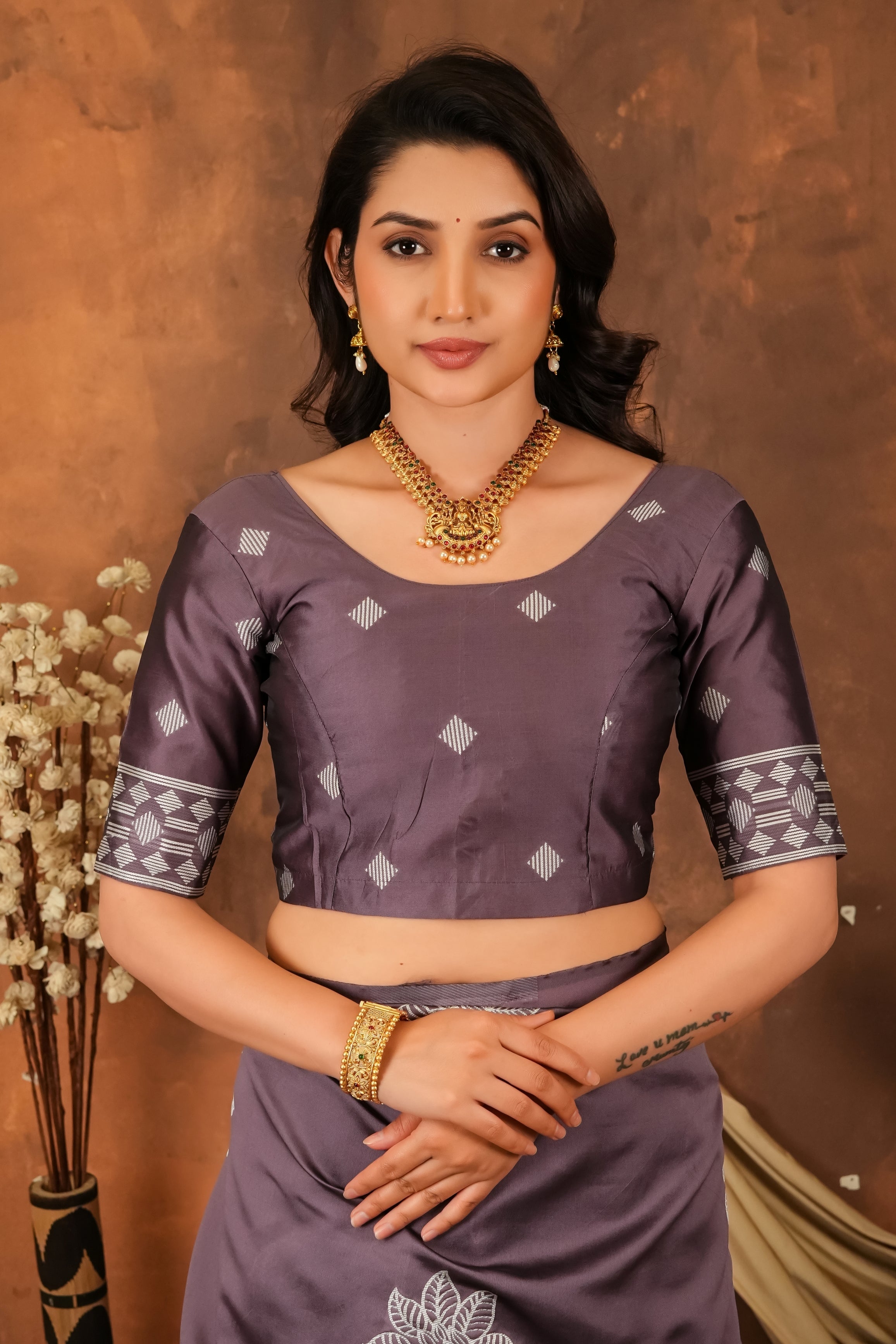 Vedrani Dusty Mauve Floral Woven Soft Silk Designer Saree for Festive & Wedding Elegance