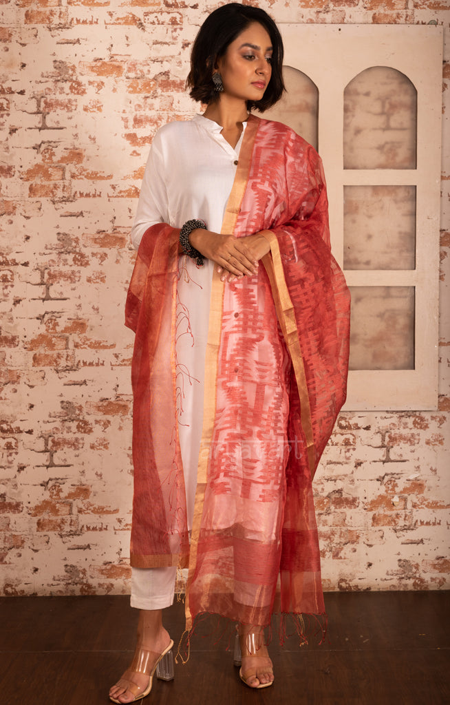 Stunning Peach Matka Silk Dupatta With Woven Jamdani Designs