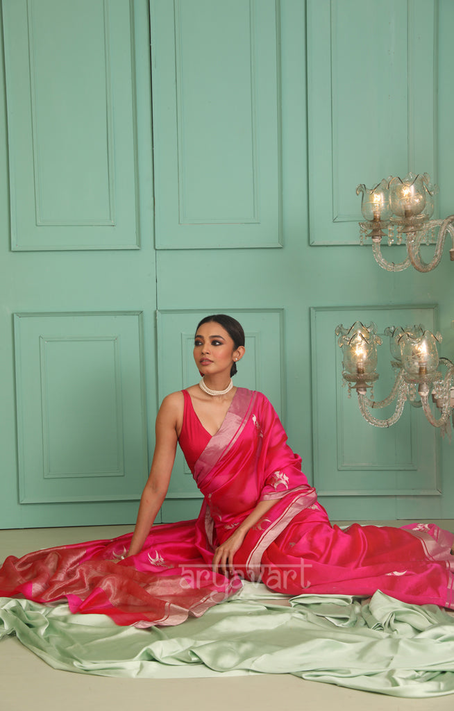 Stunning Fuchsia Silk Chanderi Saree With Woven Buttas