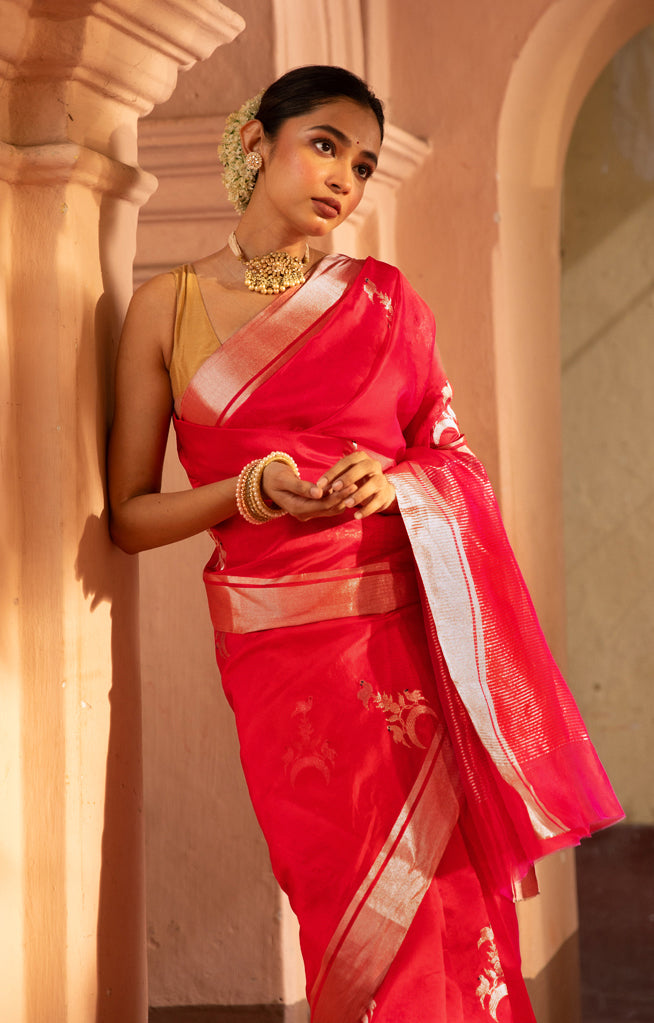 Striking Red Silk Chanderi Saree With Woven Buttas