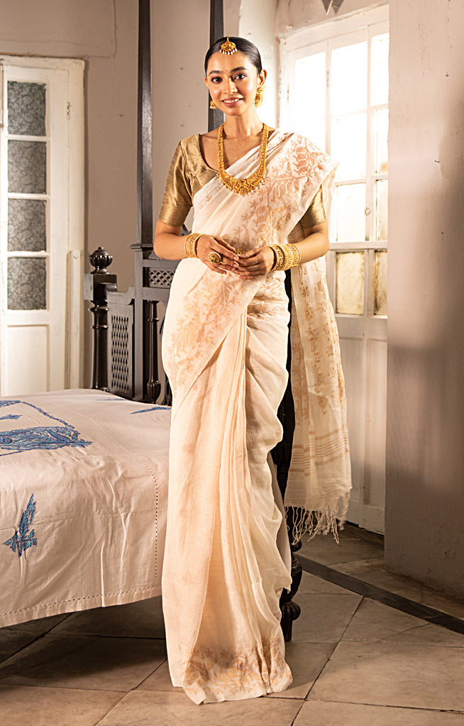 Pearl White color  Linen Saree with Silver Zari Jamdani Woven Design