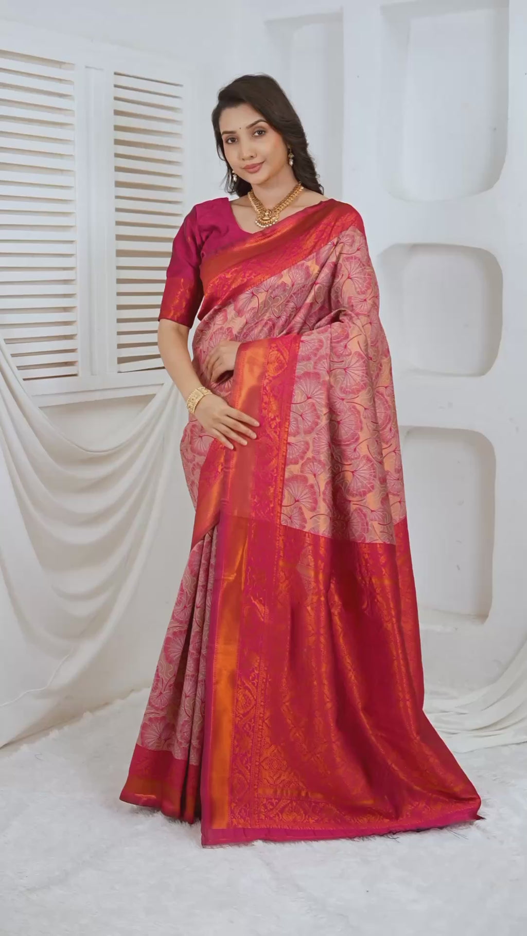 Premium Jacquard Silk Saree with Zari Woven Floral Design & Rich Contrast Pallu